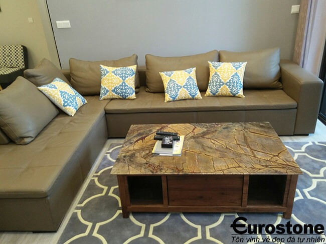 ban sofa mat da