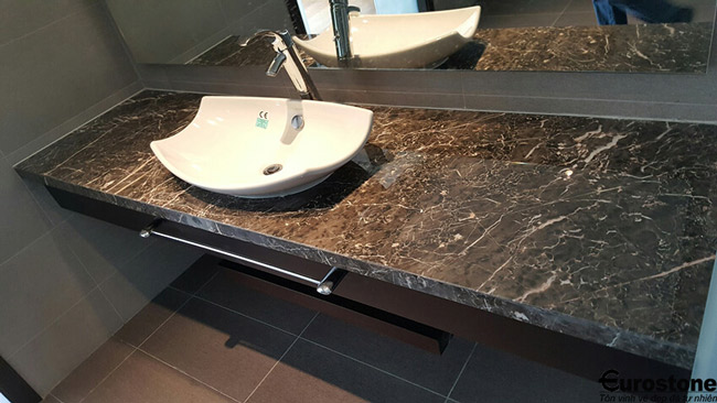 ban da lavabo 1